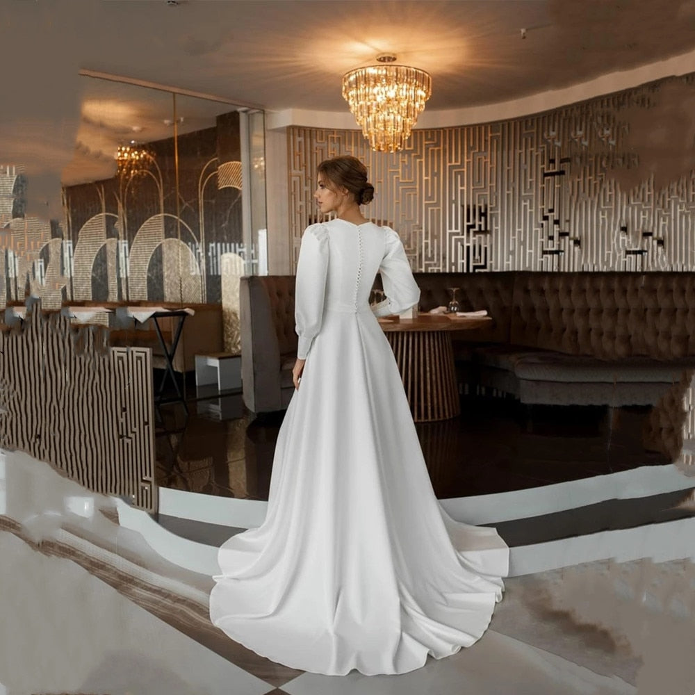 Soft Satin Wedding Dresses 2023 Elegant O Neck Long Sleeves Muslim Sweep Train Bridal Gowns Vestido De Noiva Plus Size