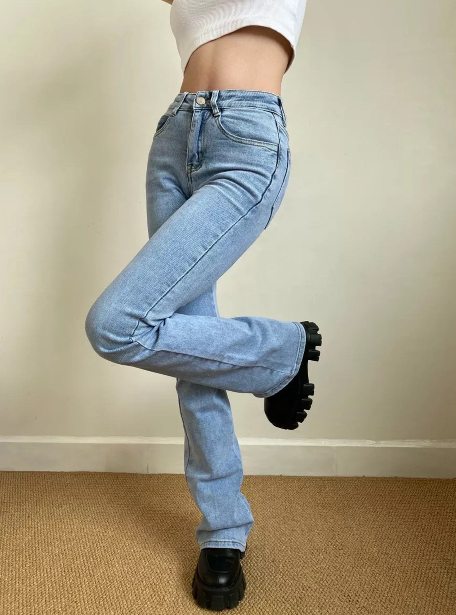 Wenkouban - Risa Flare Denim Jeans