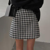 Wenkouban Plaid Mini Skirt Women Black White Fashion Official Faldas 2023 Mujer Korean Style High Waist Short Jupe