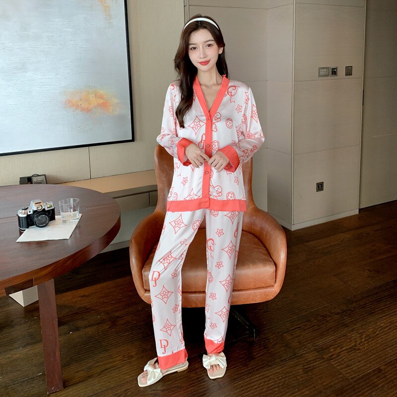 Women's Pajamas Set V Neck Fashion Letters Print Sleepwear Luxury Silk Like Nightwear Casual Homewear
