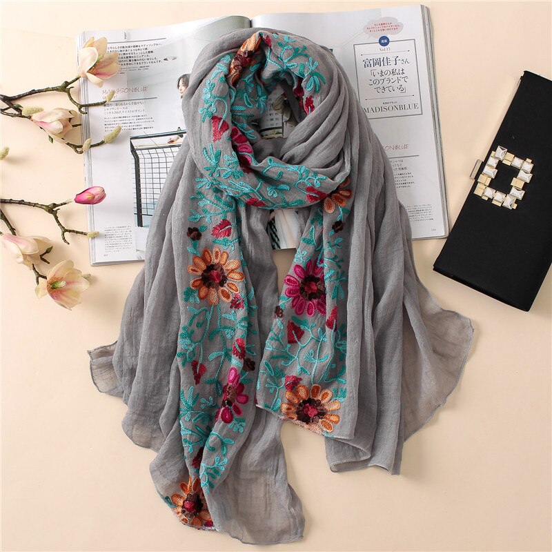 Christmas Gift 2021 Plain Embroider Floral Viscose Shawl Scarf From Indian Bandana Print Cotton Scarves and Wraps Soft Foulard Muslim Hijab Cap