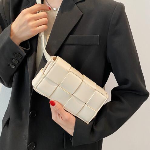 Wenkouban Women's Bag New Female Literary Single-Shoulder Bag Minority Design Cross-Body Bag Trend Women's Bag Bolsos