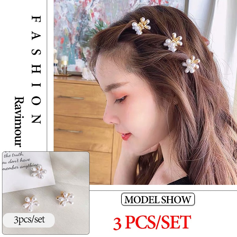 Wenkouban 2022 New Fashion Mini Pearl Hair Claws for Women Korean Small Flower Clips Set Hair Accessories Gold Crab Girls Headwear Wedding