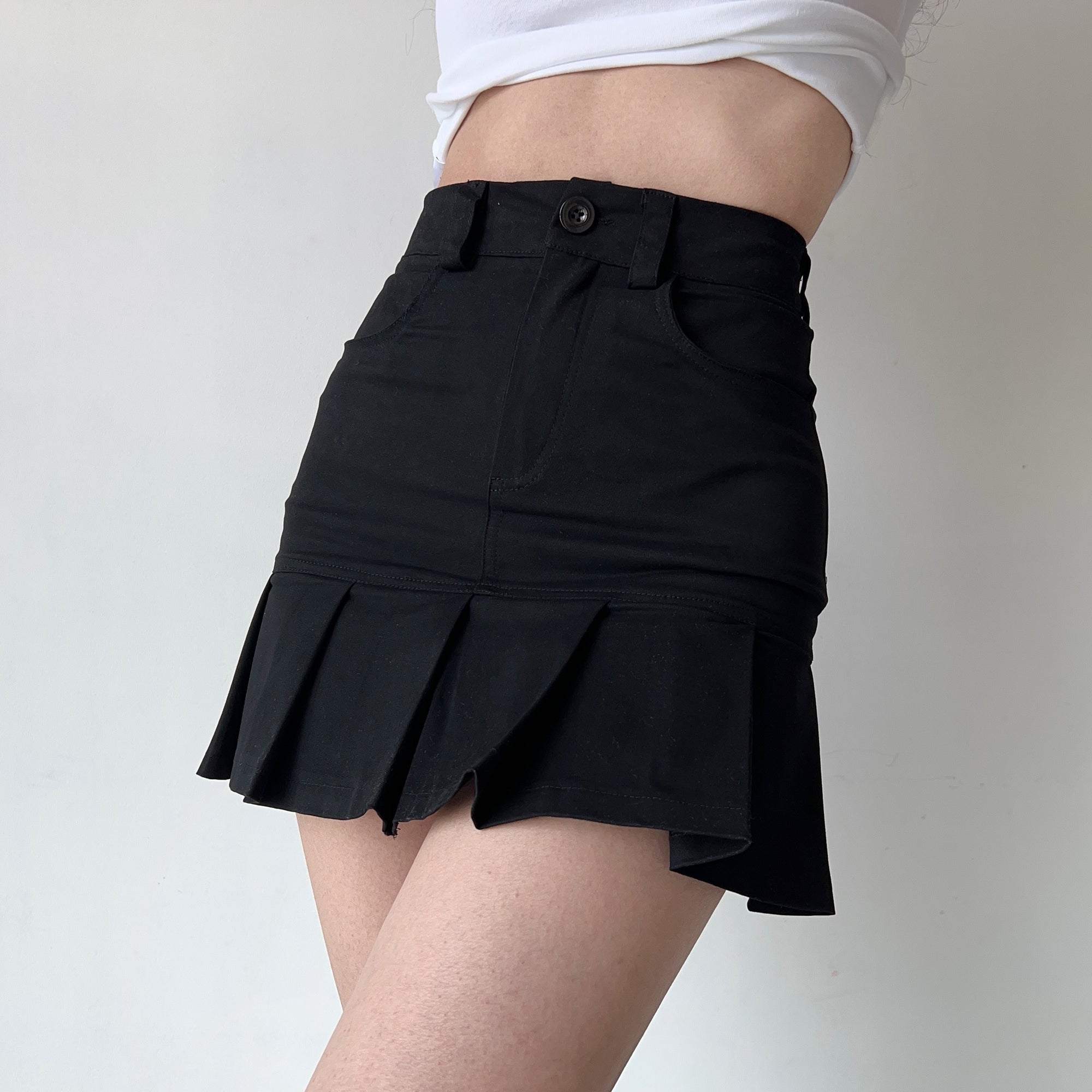 Wenkouban - Tessa Pleated Skirt