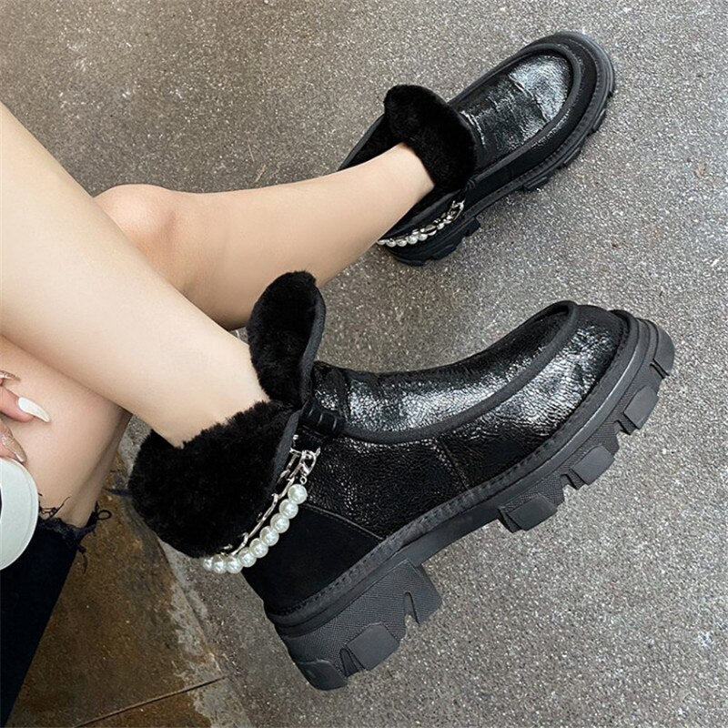 Wenkouban  fashion inspo    New Winter Warm Women's Ankle Boots Pearl Chain Thick Bottom Snow Boots Fashion Women's Boots Wool Fur Boots Youth Boots