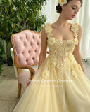 Light Yellow Tulle Maxi Prom Dresses Spaghetti Straps Flowers Appliques A-Line Wedding Party Dresses Formal Evening Gowns