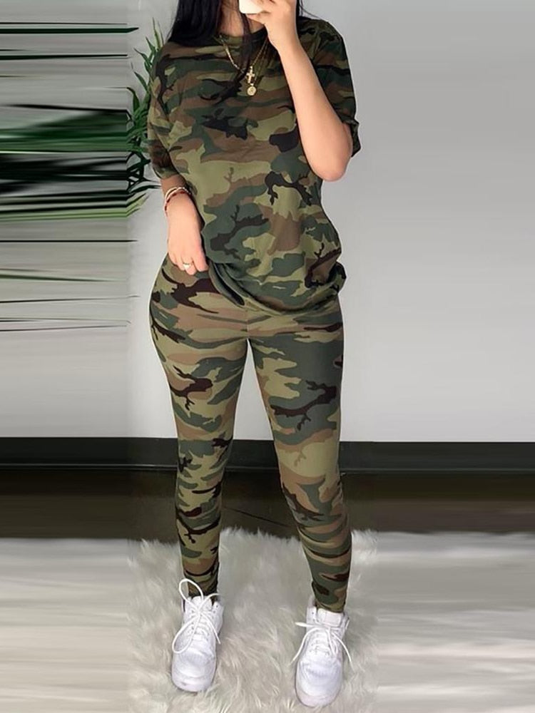 Wenkouban 2023 Women Fashion Casual Two-Piece Set  Suits Set Sportwear Female Autumn Clothes Camouflage Half Sleeve Top & Fitted Pants Set